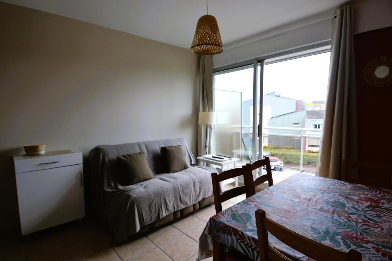 Appartement Au Pied De La Plage - Balcon - Parking Курсел-сюр-Мер Екстериор снимка