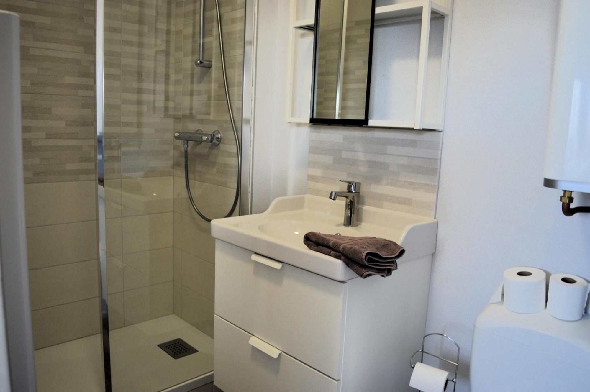 Appartement Au Pied De La Plage - Balcon - Parking Курсел-сюр-Мер Екстериор снимка